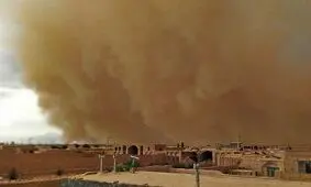 طوفان با سرعت ۱۲۶ کیلومتر زابل را درنوردید