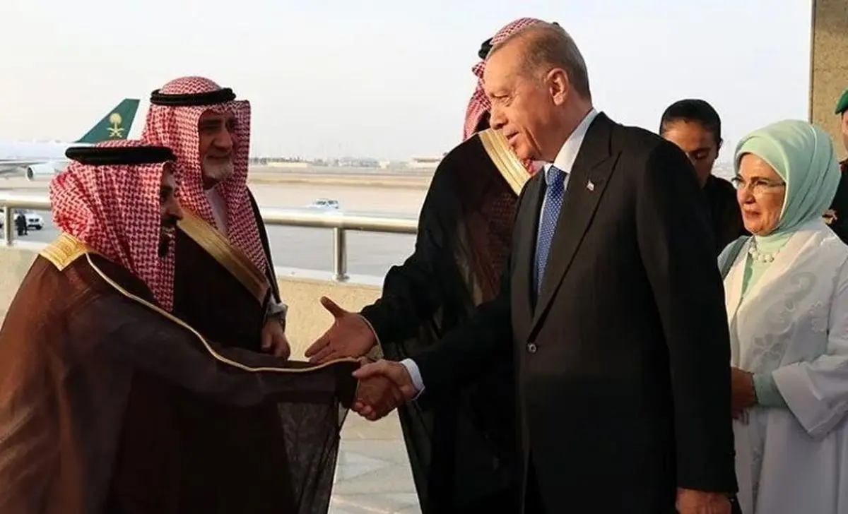 ترکیه، عربستان و پاکستان توافقنامه دفاعی مشترک امضا می‌کنند/ سفر اردوغان به سعودی همزمان با حضور نخست وزیر پاکستان در ریاض/ طبق این توافق، حمله به عربستان، حمله به ترکیه و پاکستان خواهد بود؟
