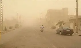 وزش باد شدید زابل را درنوردید/ کاهش میدان دید تا ۱۲۰۰ متر

