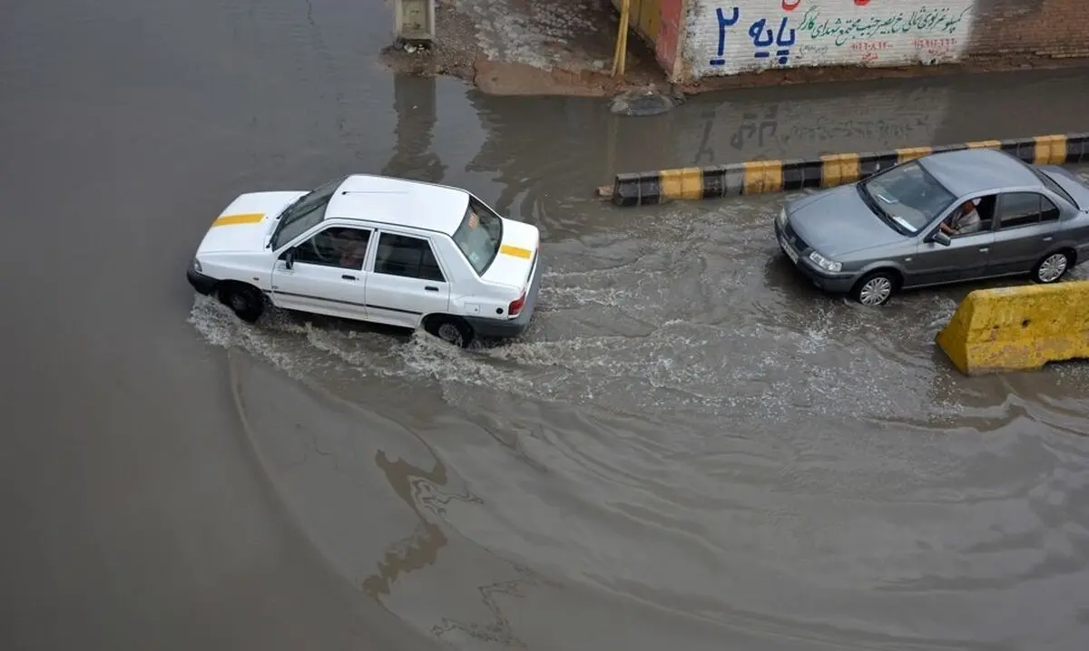 چیزی به اسم پیشگیری از آبگرفتگی معابر در فرآیندهای عملیاتی کلانشهر اهواز تعریف نشده است/ ویدئو 