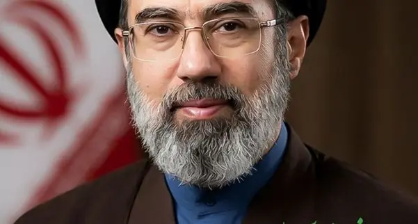 حضرت آیت الله سید مجتبی خامنه ای رهبر معظم انقلاب شدند