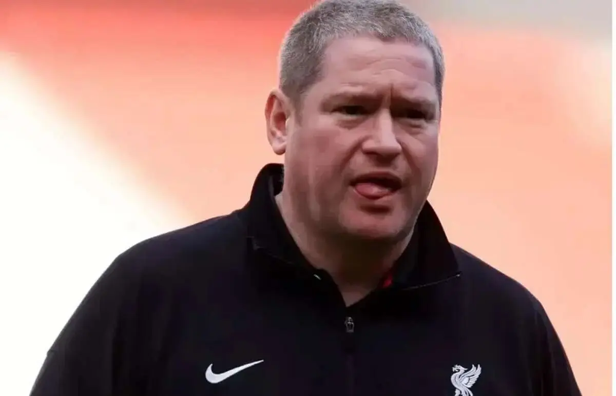 مربی لیورپول در ۴۷ سالگی خودکشی کرد

