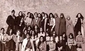 سفر به تهران قدیم؛ این دختران تهرانی گروه ضربت تشکیل دادند/ تصاویر