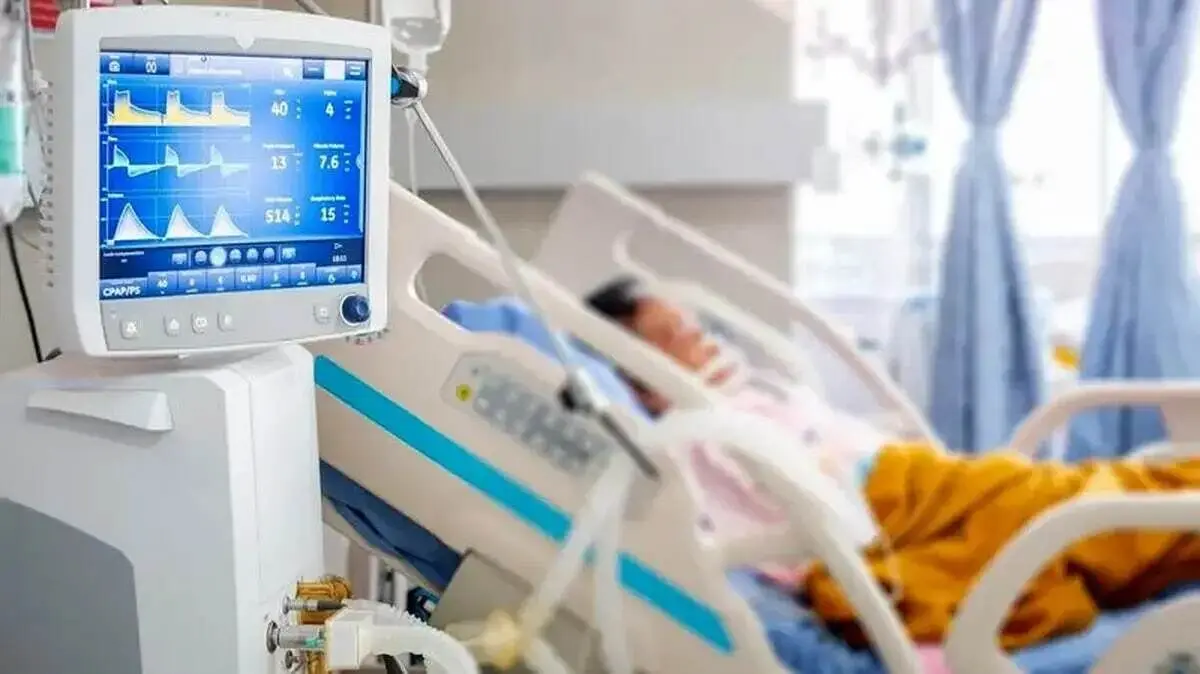 انفجار بمب صوتی در یک مرکز آموزشی/ تعداد مجروحان اعلام شد