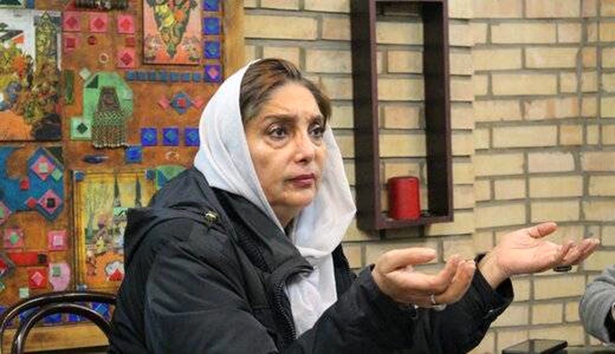 دلالی و پول کثیف، به جانِ سینمای ایران افتاده است