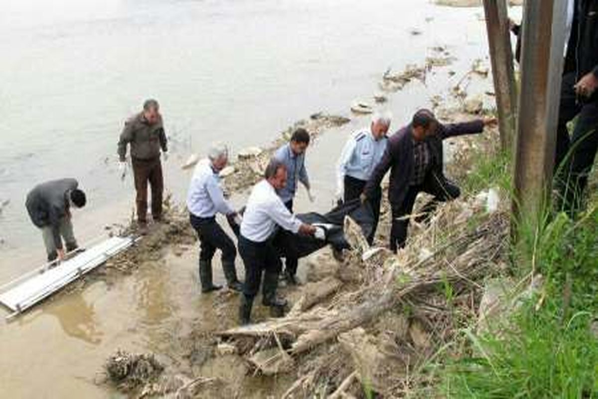 کشف یک جسد در رودخانه زرینه‌ رود میاندوآب