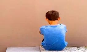 پسر نابینایی که با گوش هایش اطراف خود را میبیند