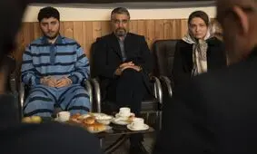 فیلمی از گریه های تلخ پژمان جمشیدی در محوطه زندان از سر ناچاری