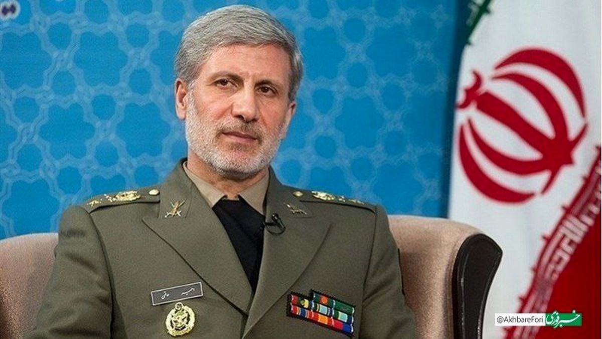  با حکم فرمانده کل قوا؛ سرلشکر حاتمی فرمانده کل ارتش شد 