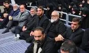 تصاویری از عزاداری در حسینیه امام خمینی؛ لاریجانی و قالیباف هم بودند/ تیپ متفاوت سردار قاآنی
