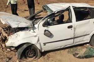 تصادف مرگبار خودروی زائران افغانستانی اربعین حسینی در جاده اهواز