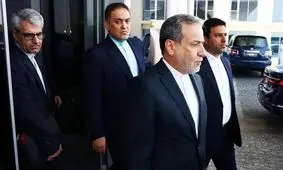 مذاکرات تلفنی ایران و تروئیکای اروپایی / شمارش معکوس برای اجرای مکانیسم ماشه / وزرای اروپایی از عراقچی چه خواستند؟