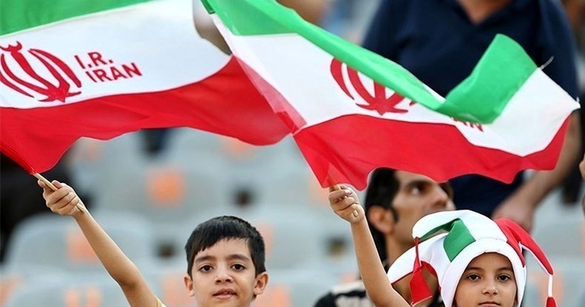 نامه رئیس فدراسیون به سازمان لیگ/برنامه ریزی برای حضور تماشاگران در هفته های آتی انجام شود
