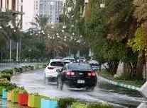 با آغاز سامانه بارشی، کیش زیر آب رفت/ ویدئو