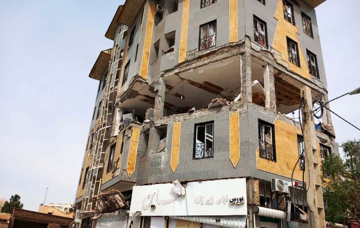 انفجار یک منزل مسکونی در گرمسار با ۱۴ مصدوم/ ویدئو