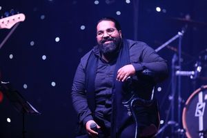 برشی از کنسرت رضا صادقی در اکسپو دبی/ ویدئو