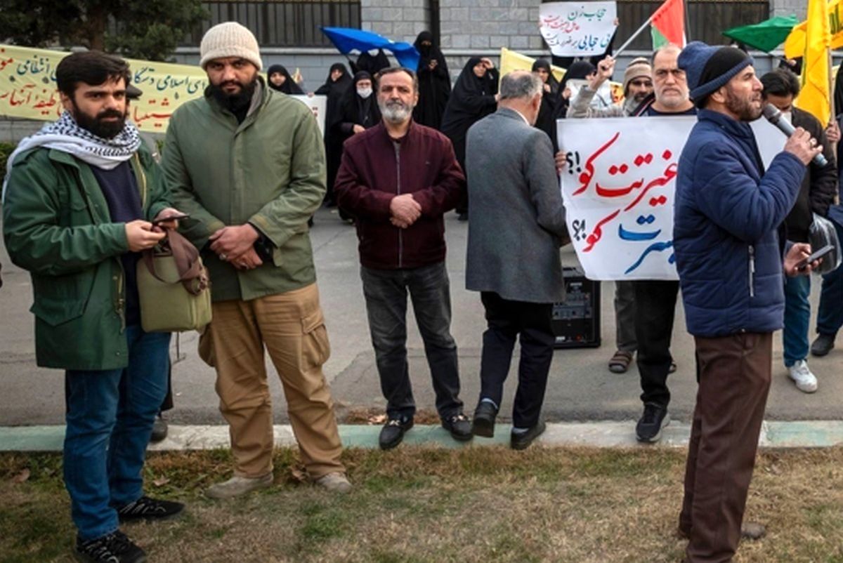 دشمنتراشی تندروها علیه کشور؛ حاکمیت برای خنثی کردن افراطیون فکری بکند!