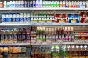 افزایش قیمت شیر؛ یک لیتر شیر ۴۰ هزار تومان