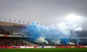 شکستن سر بازیکن استقلال توسط قرمزها