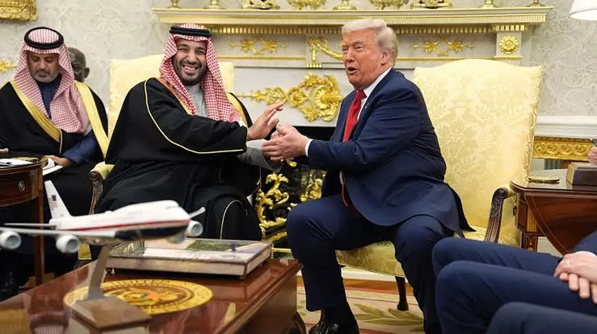 گفتگوی تلفنی بن سلمان با ترامپ درباره اولویت دادن به مذاکره برای کاهش تنش‌ها

