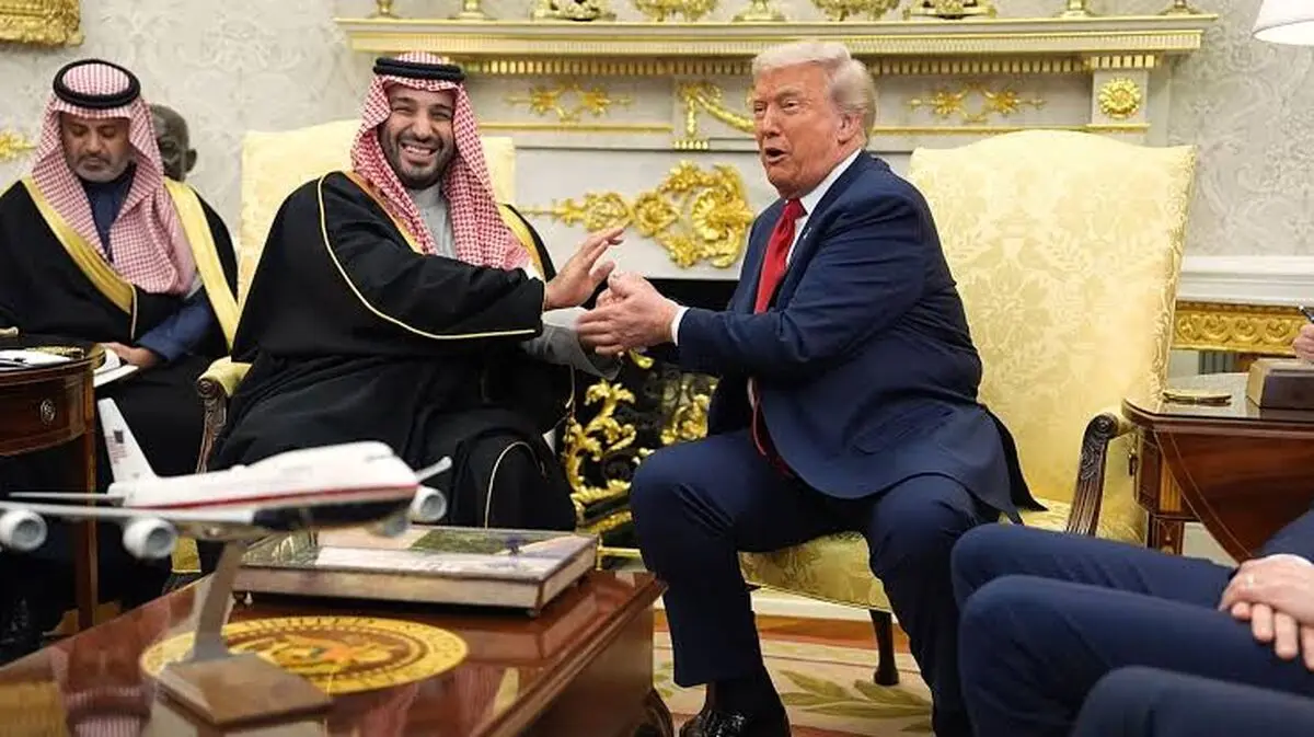گفتگوی تلفنی بن سلمان با ترامپ درباره اولویت دادن به مذاکره برای کاهش تنش‌ها

