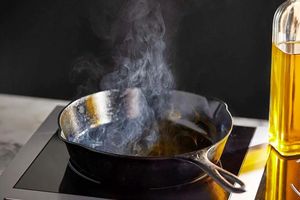 آیا دود روغن آشپزی خطرناک است؟/خانمها بخوانند