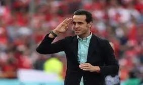 علی کریمی: لابد خرید سیسمونی قالیباف کمتر از پول برق خانه من هزینه برداشته!