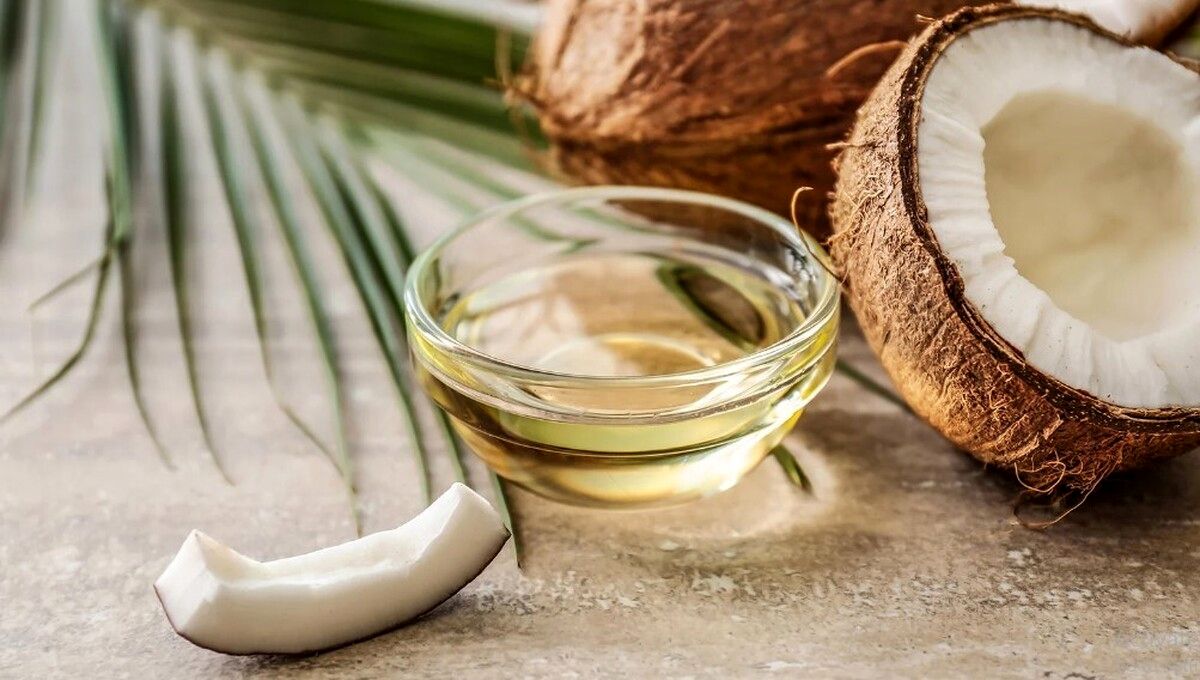 مزیتهای روغن نارگیل برای پوست