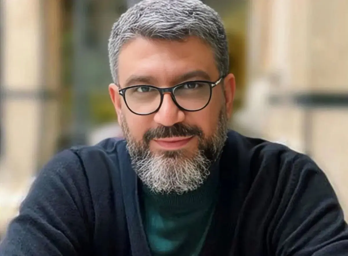 سلفی رضا رشیدپور با کریم باقری در یک رستوران