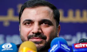 لبخند بی رحمانه آقای وزیر، سوژه شد