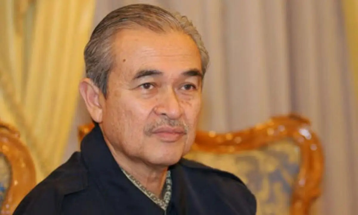 نخست‌وزیر اسبق مالزی درگذشت

