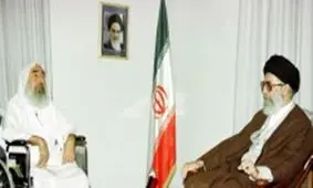 انتشار برای اولین‌بار/ لحظاتی از دیدار شیخ احمد یاسین با رهبر انقلاب/ ویدئو