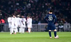 پاریسی‌ها دوباره نابغه را هو کردند/ مسی باید پا بجنباند!
