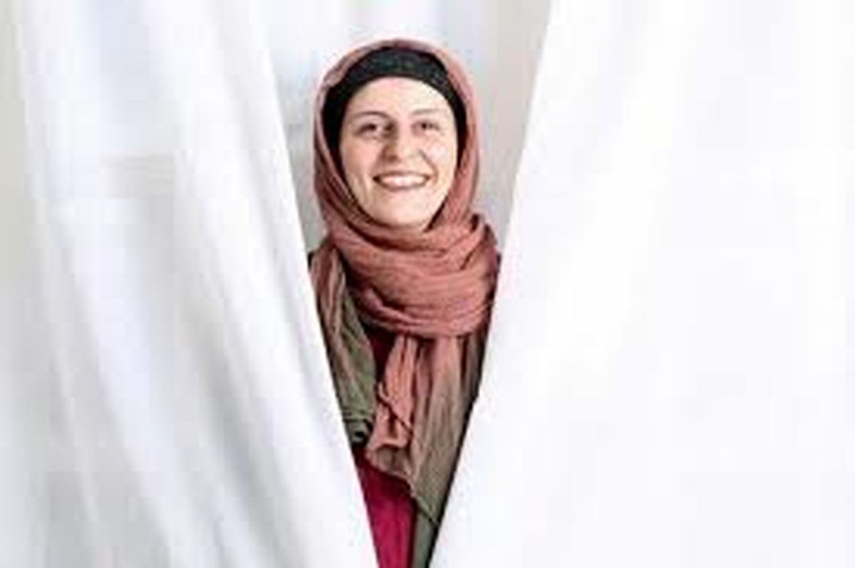 خانه ساده سوسن پرور و سختیهای زندگی مجردی/ ویدئو