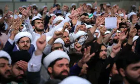 شکایت گروهی از طلاب قم از چند بازیگر زن