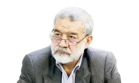 غضنفری: پزشکیان و قالیباف حاضر نیستند اعلام کنند تفاهمنامه با آمریکا عملا نابود شده/ اسمش را جنگ بگذارند یا نگذارند جنگ سوم عملا شروع شده