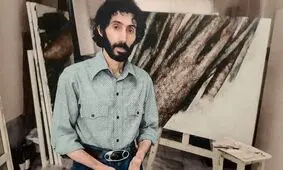 تصویری کمتر دیده شده از سهراب سپهری در خانه بهمن محصص