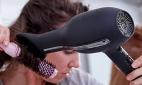 این کار موهای سرتان را نابود می‌کند