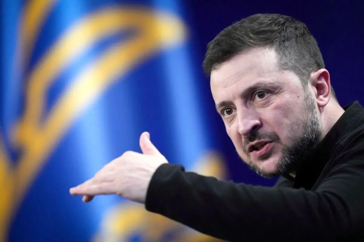  «زلنسکی» عقب‌نشینی از بخش‌هایی از «دونتسک» را غیر ممکن دانست
