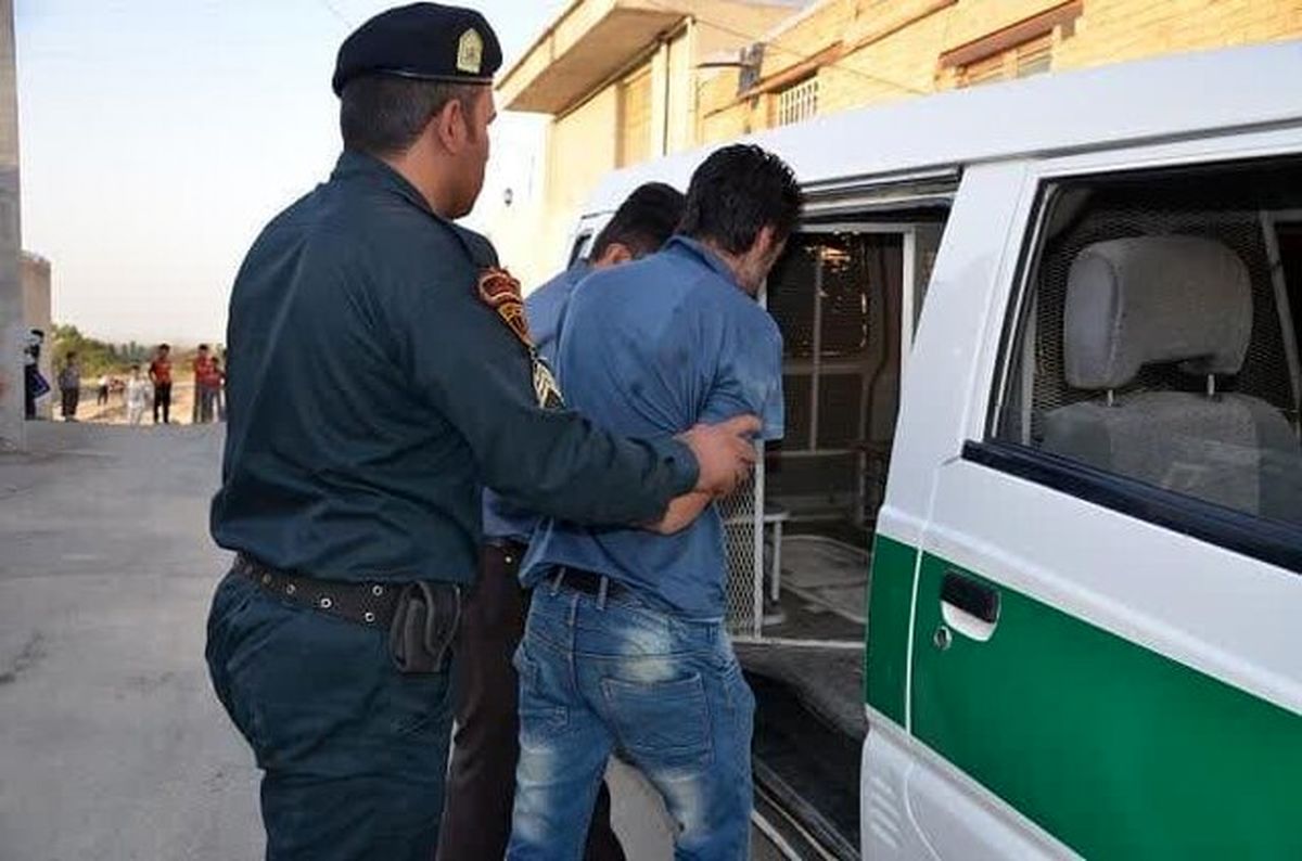 بازداشت قاتل مسلح پس از یک ساعت در عنبرآباد کرمان