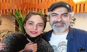 رعنا آزادی‌ور و مهدی پاکدل در کنار مجسمه خسرو شکیبایی/ عکس