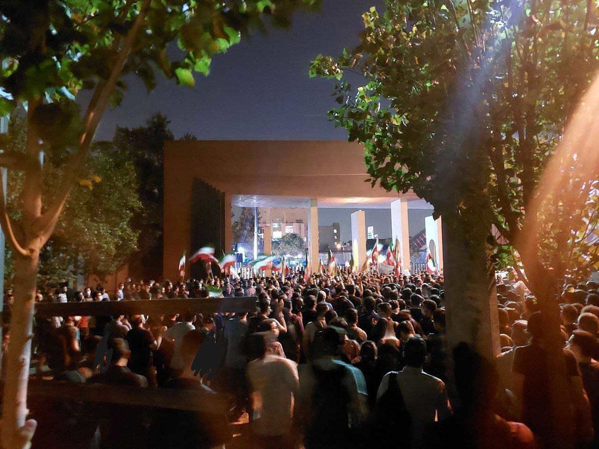 راز تعارض همیشگی دانشگاه و دولت در ایران/ دانشجوی عاصی و صدایی که نشان از زنده بودن دانشگاه دارد