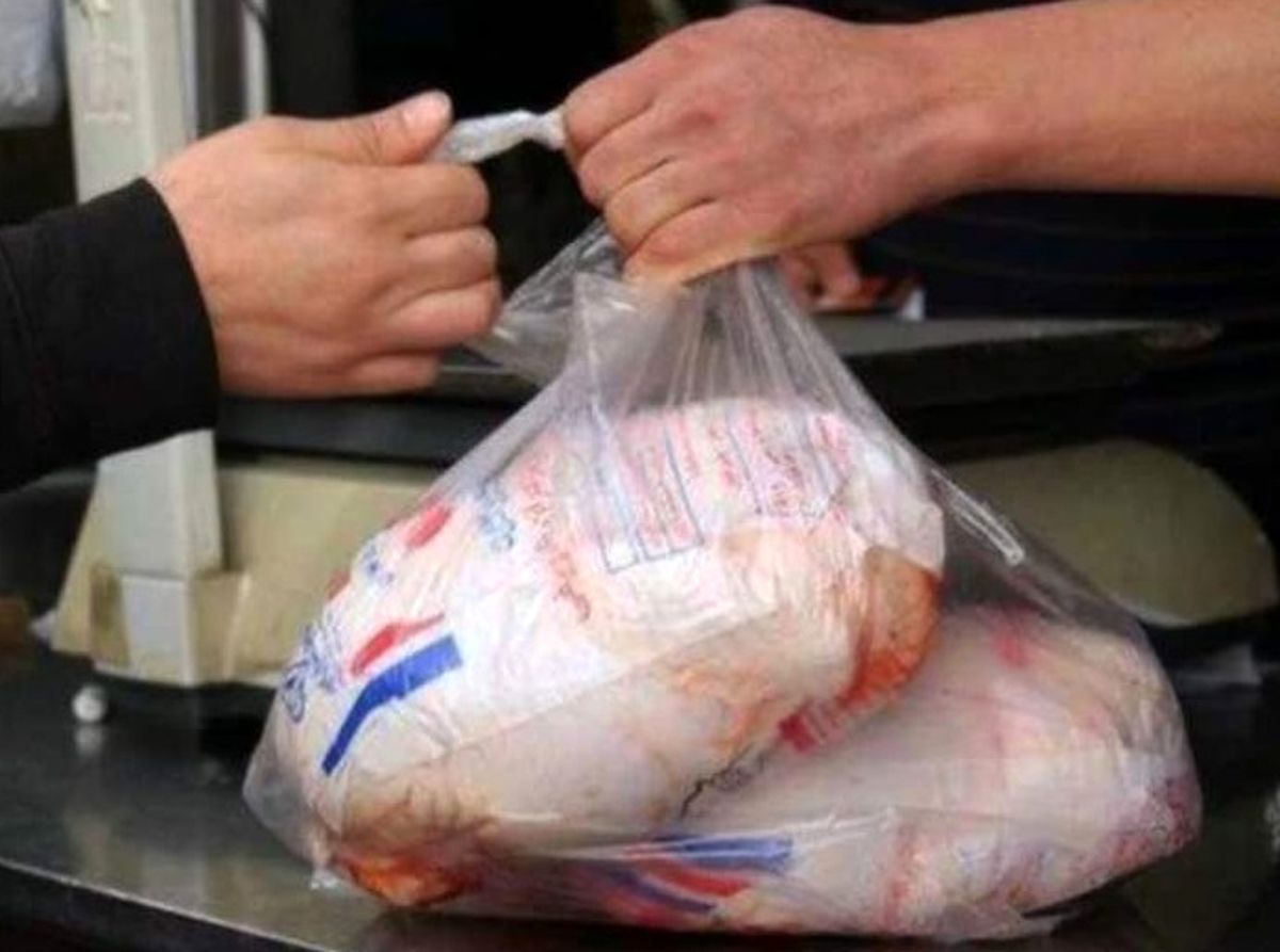 قدرت خرید مردم به ۲ کیلو مرغ کاهش یافت

