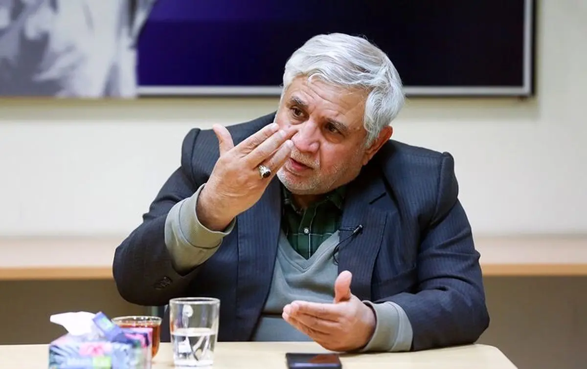 پاک‌آیین: رهبر انقلاب به ابعاد خارجی مقاوم سازی اقتصاد هم توجه داشتند
