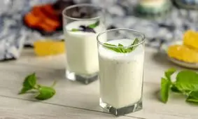 مضرات خوردن دوغ برای بدن