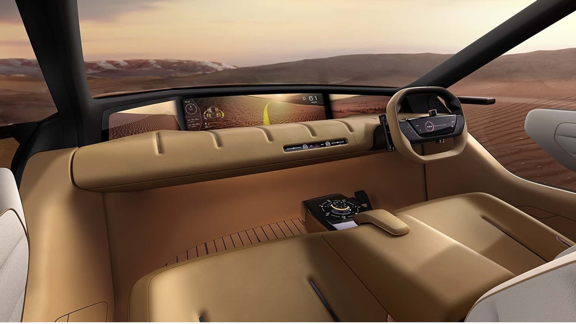 در نمایشگاه 2025 توکیو، میتسوبیشی با سیستم محرکه‌ پیچیده‌ خودرو مفهومی الونس توجه‌ها را به خود جلب کرده است. این خودرو از سامانه‌ هیبریدی شارژی با چهار موتور برقی و یک موتور بنزینی بهره می‌برد. در محور جلو دو موتور درون‌ چرخ و در محور عقب سامانه‌ی Active 