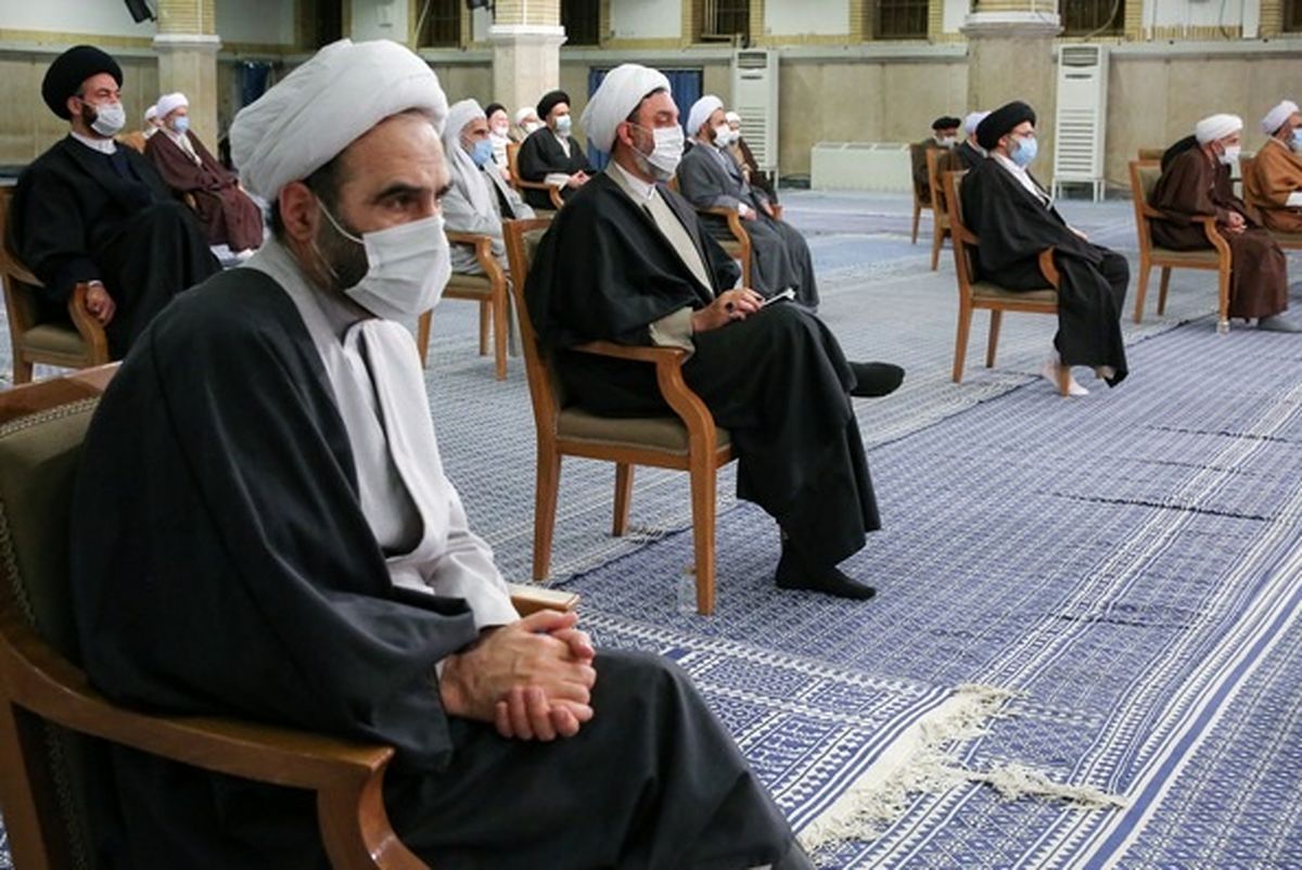 لغو دیدار مقام معظم رهبری با اعضای مجلس خبرگان کذب است