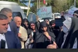 تجمع مردم رامسر نسبت به وضعیت حجاب و مطالبه از استاندار مازندران/ ویدئو