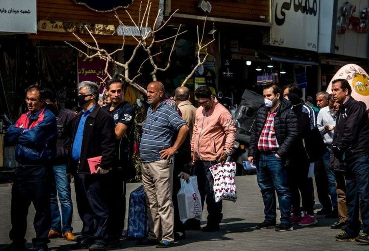 طبقه متوسط در آستانه فروپاشی؛ "منزلتم را برگردانید، تا نمیرم"