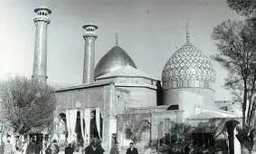 سفر در زمان؛ منظرۀ حرم عبدالعظیم از سمت مقبرۀ ناصرالدین شاه؛ 120 سال قبل 